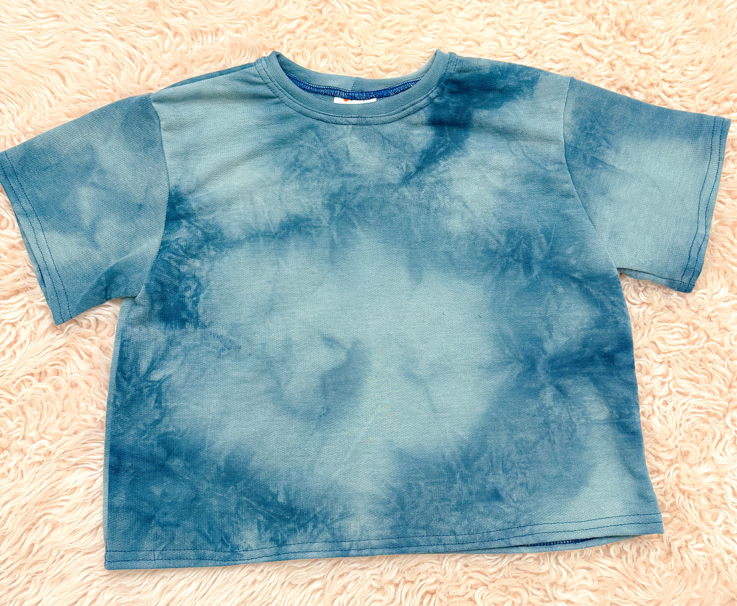 Size 5t oversize tee — blue tie dye