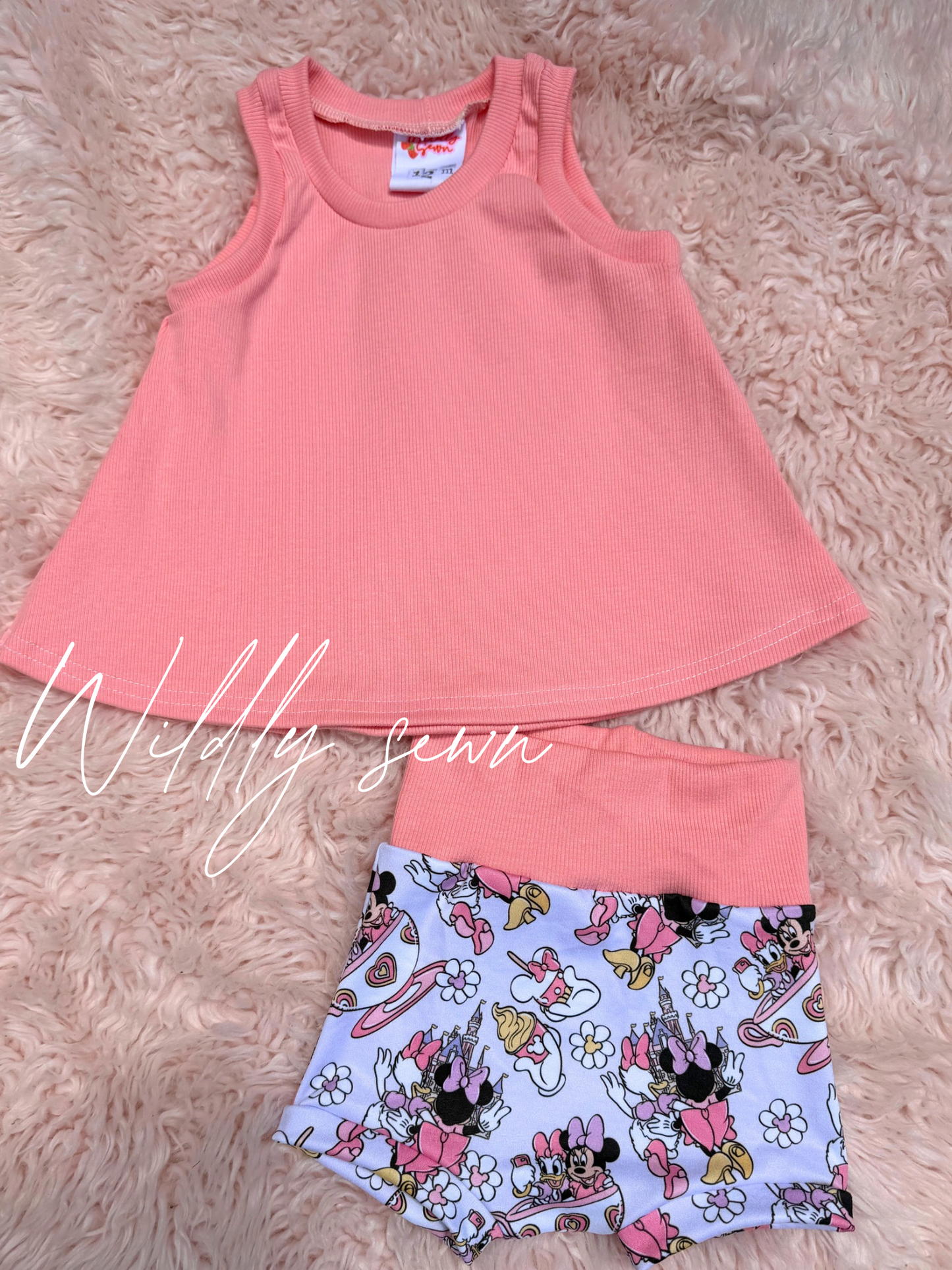 Size 12/18month- swing tank & bummies - coral dis knee