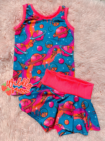Size 5T tank & skirted bummie shortie, space