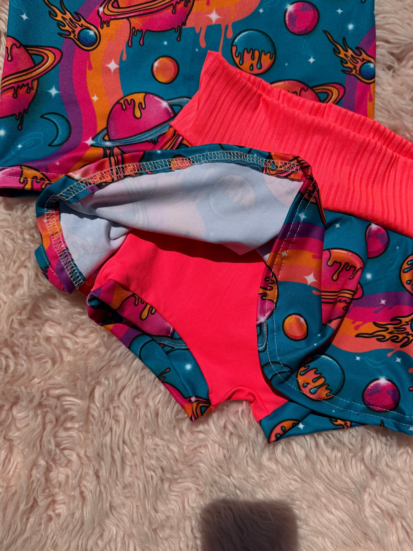 Size 5T tank & skirted bummie shortie, space